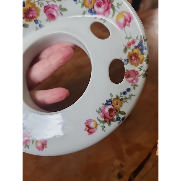 Vtg Floral White Ceramic Wall Mount Toothbrush & Cup Holder Cottage Country - Picture 11 of 15